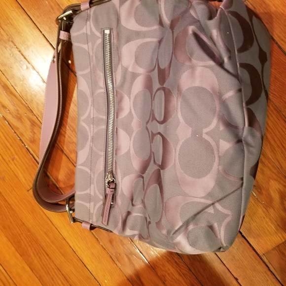 Lavender Coach bag - Picture 2 of 6